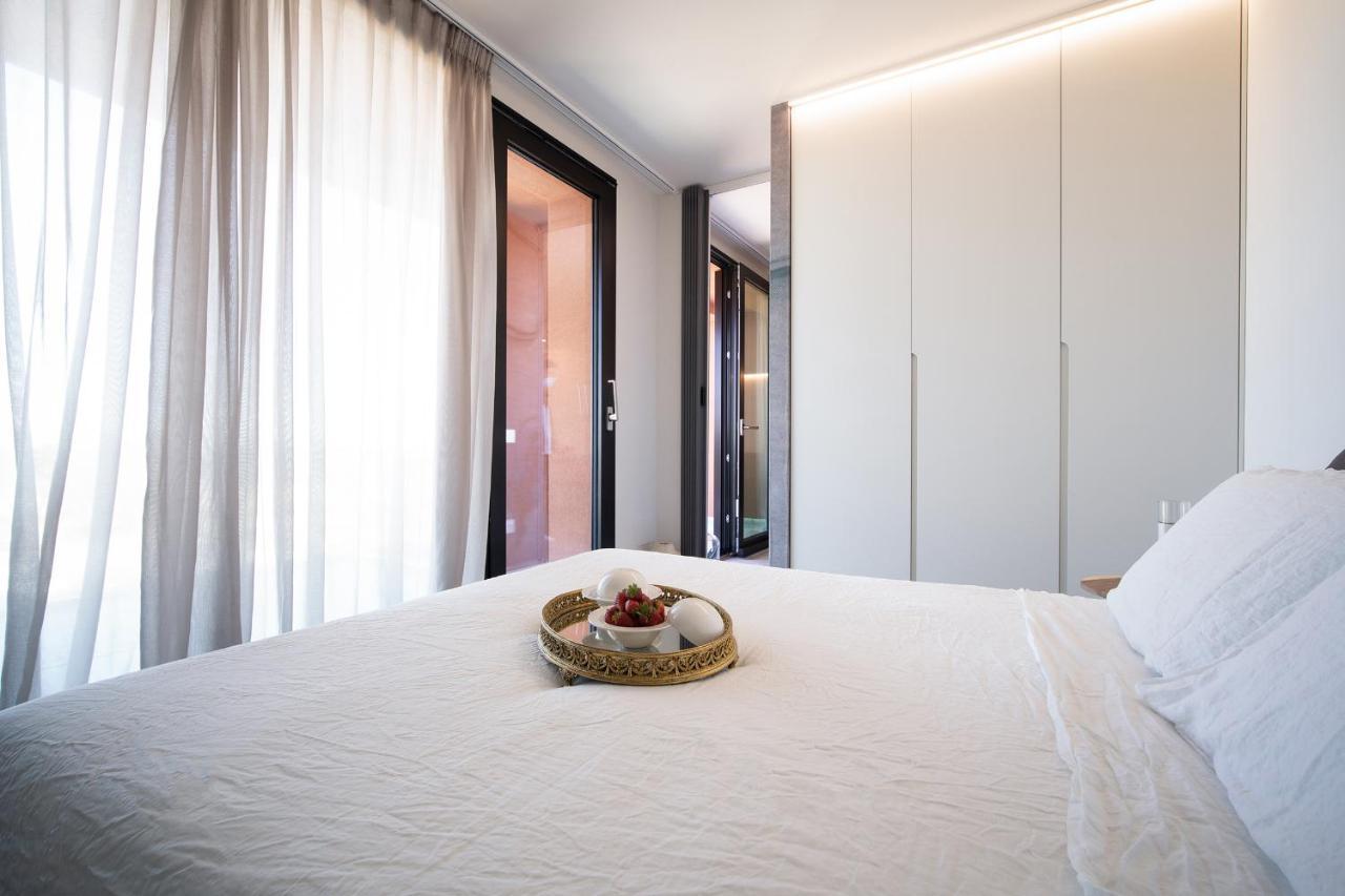 Piccola Maesta' Boutique Rooms Чивитанова-Марке Экстерьер фото