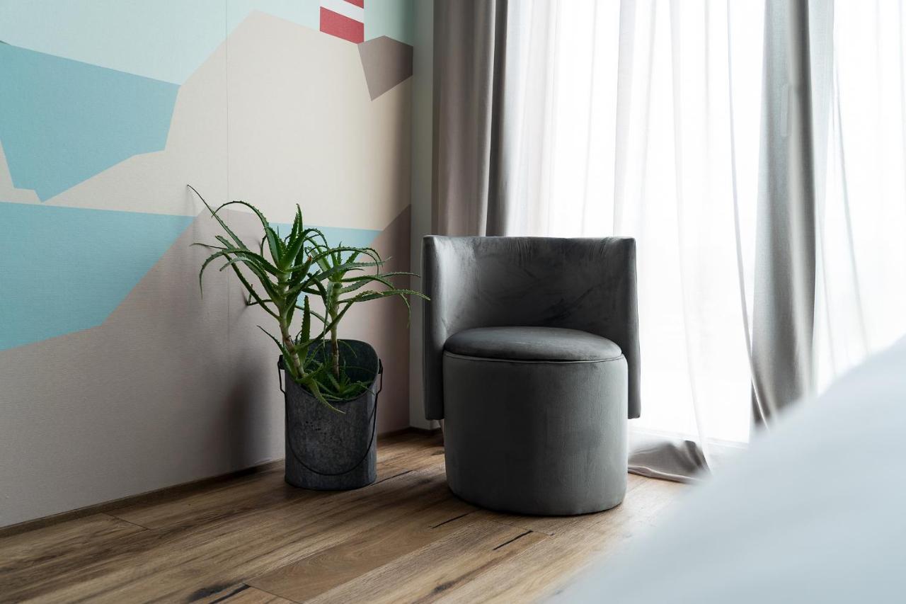 Piccola Maesta' Boutique Rooms Чивитанова-Марке Экстерьер фото